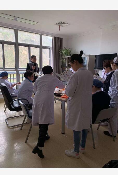 杭州某医院皮肤科做产品知识培训